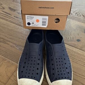 Native Shoes Jefferson Men's Sneakers in Dark Blue and Off-White